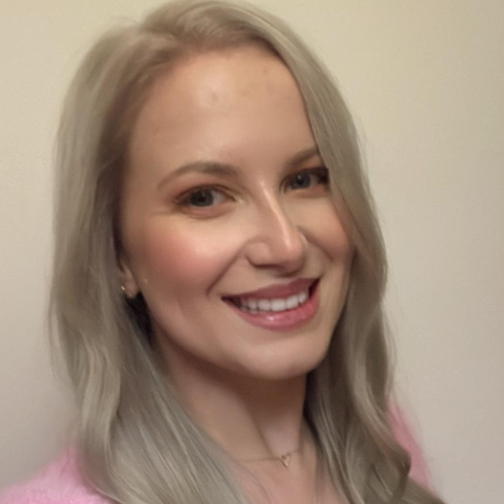 Ata Erika Szabo