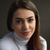 Oana-Lorena Teposu