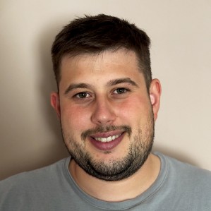 Țăpuc Laurențiu-Iulian