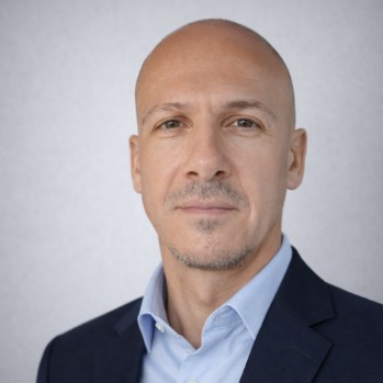 Bogdan Stroe