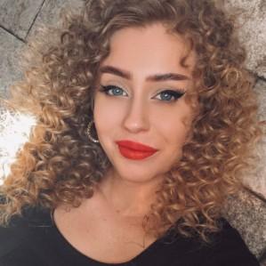 Ana-Maria Tofanel