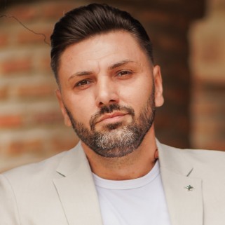 MUNTEANU CRISTIAN