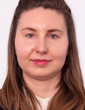 Cezara Savu