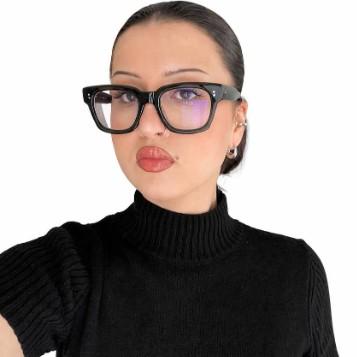 Olena Halazhu