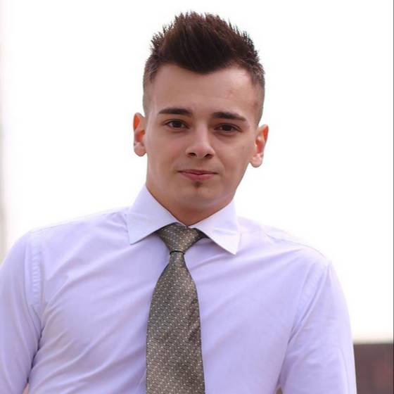 Darius Iakabos
